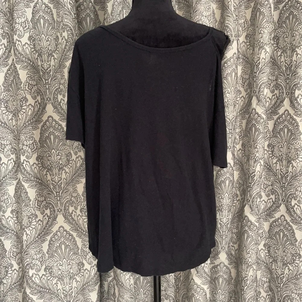 One shoulder cut out loose t shirt top